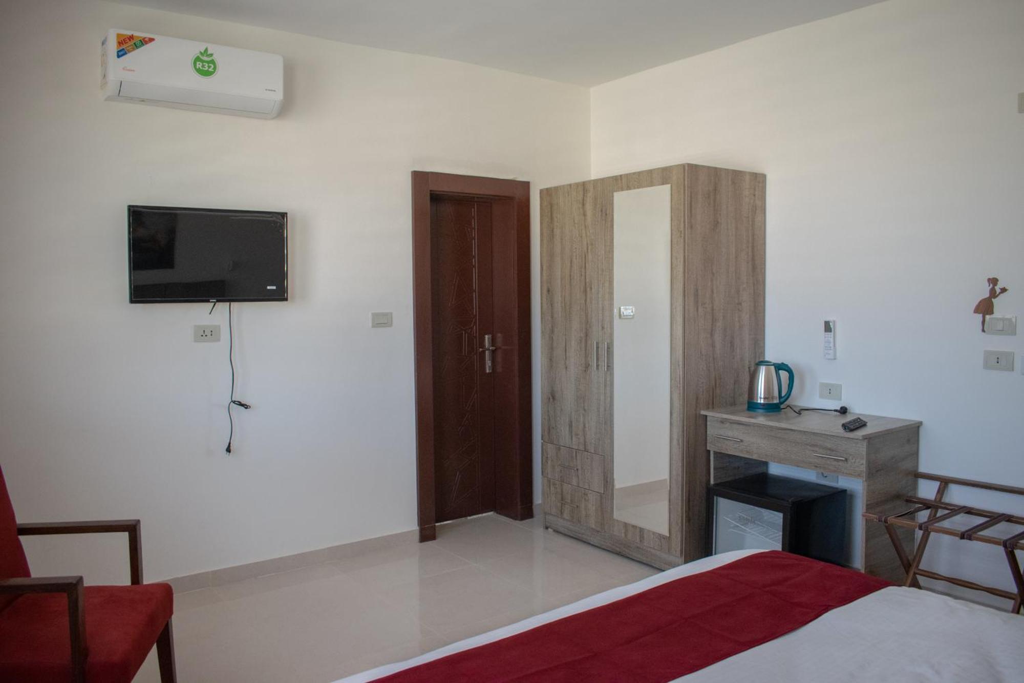 Twilight Hotel Petra Wadi Musa Exterior photo